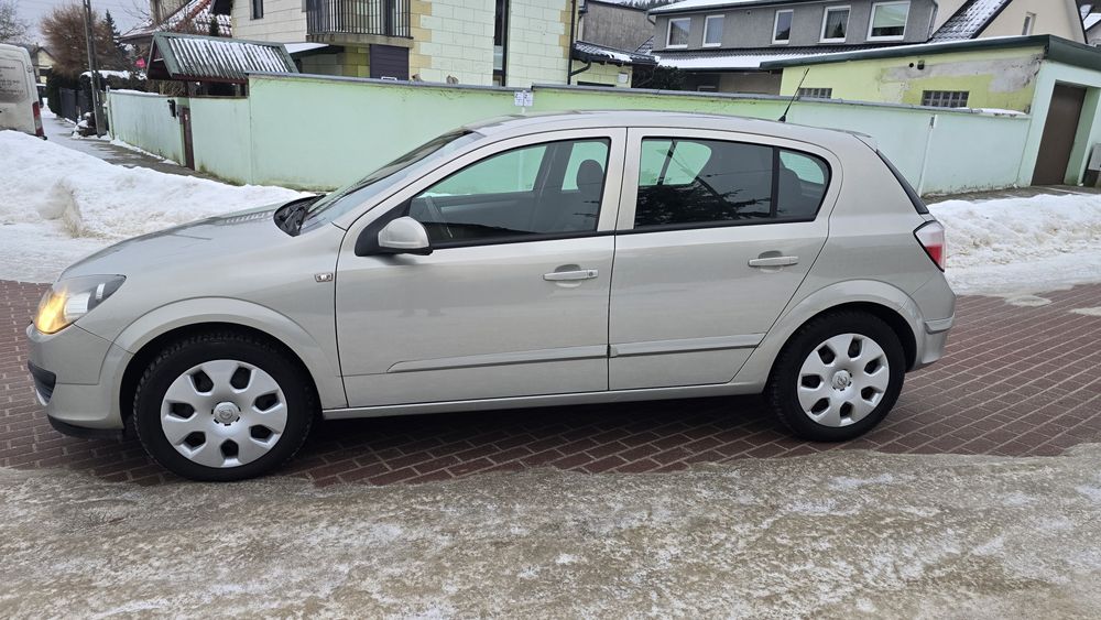 Opel Astra H 1.6 benzyna z Niemiec