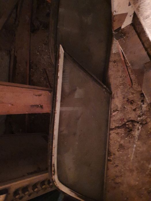 Скло ваз 2102 бічне задне