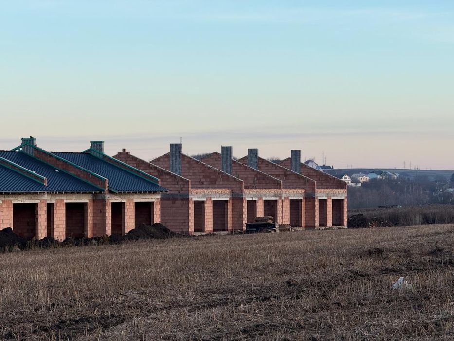 Продаж котеджів за ціною квартири!