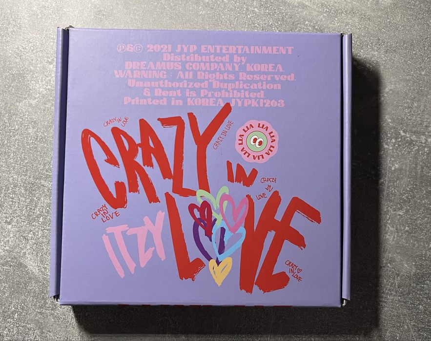 альбом itzy: crazy in love: ver. lia