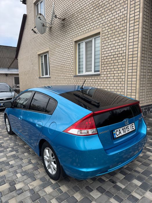 Автомобіль Honda Insight