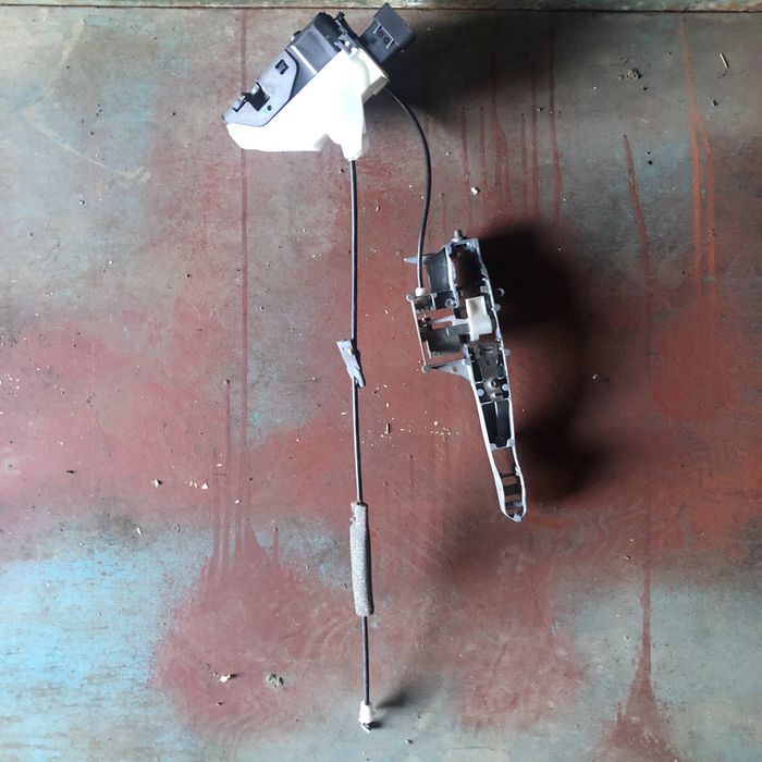 Оригінальний механізм склопідйомника передній правий з Пежо 308 2007р.