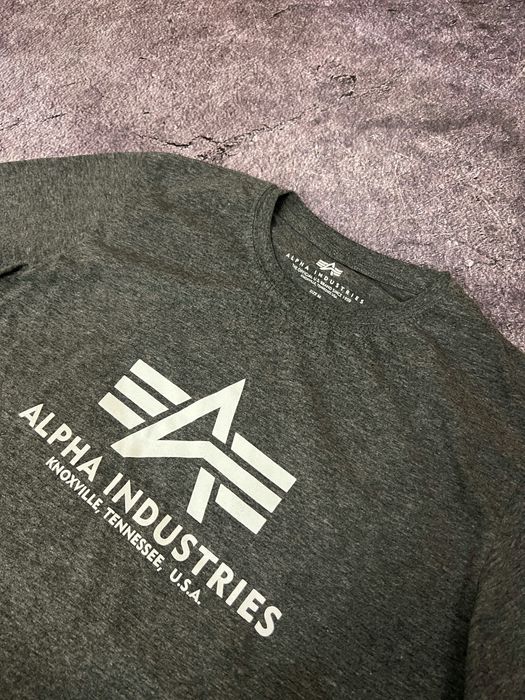 Футболка Alpha Industries grey basic casuals steel