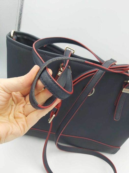 Torebka TOMMY HILFIGER granatowa czerwona torba shopperka pojemna