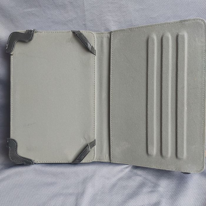 OLIVE etui do tableta 7-8 cali
