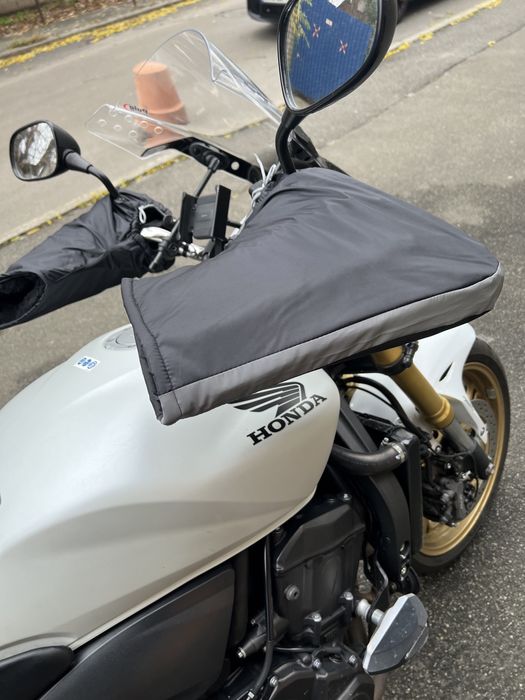 Захист від дощу і холоду на руль скутера, велосепеда муфты,чехлы