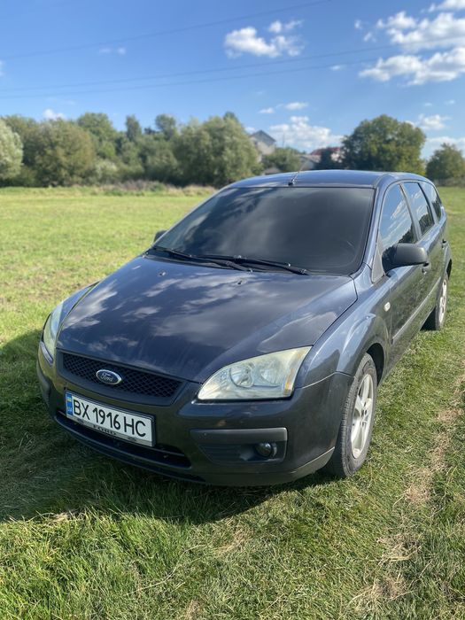 Ford focus 2 2006 рік 1.6 бензин(механіка)