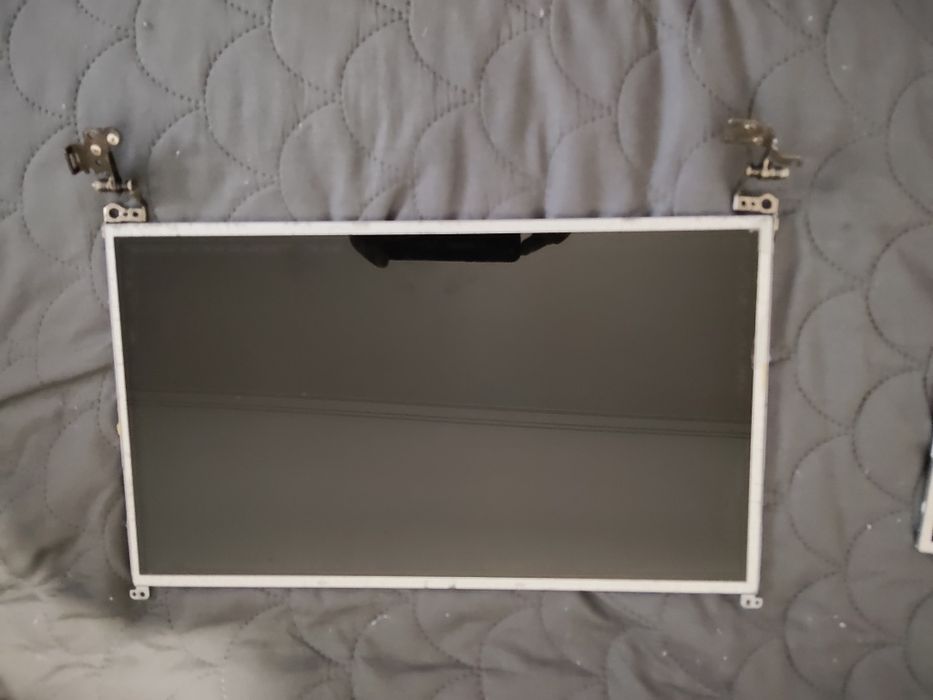 Vendo ecrã para portátil  b156xtn02.2