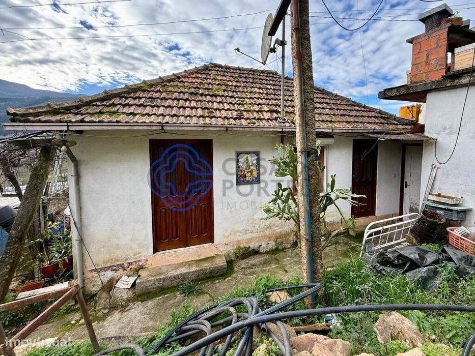 Moradia para Restauro em Arouca - com terreno e vistas