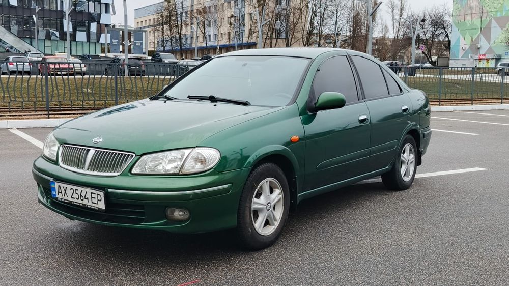 Продам Nissan almera автомат
