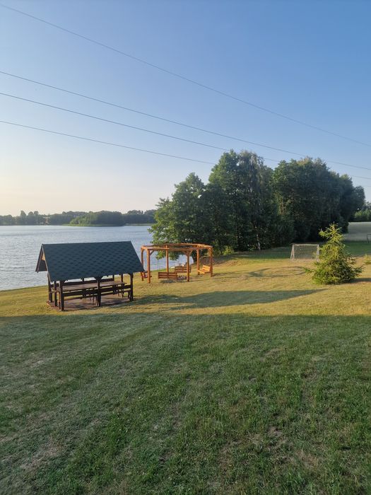 Domek letniskowy  nad jeziorem,las,wędkowanie.
