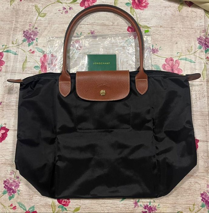Longchamp preta nova