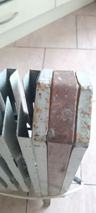 Обігрівач електричний 1кВт батарея радіатор.