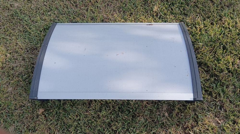 Vendo toldo de plástico