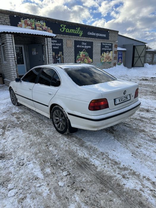 Продам BMW е39 в нормальному стані