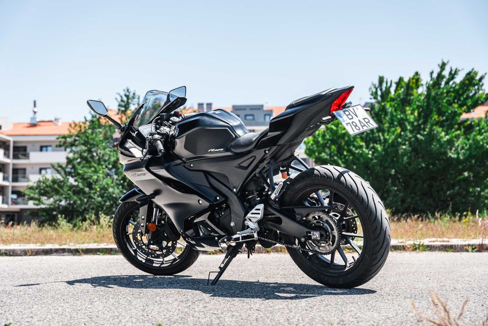 Yamaha R125 2025