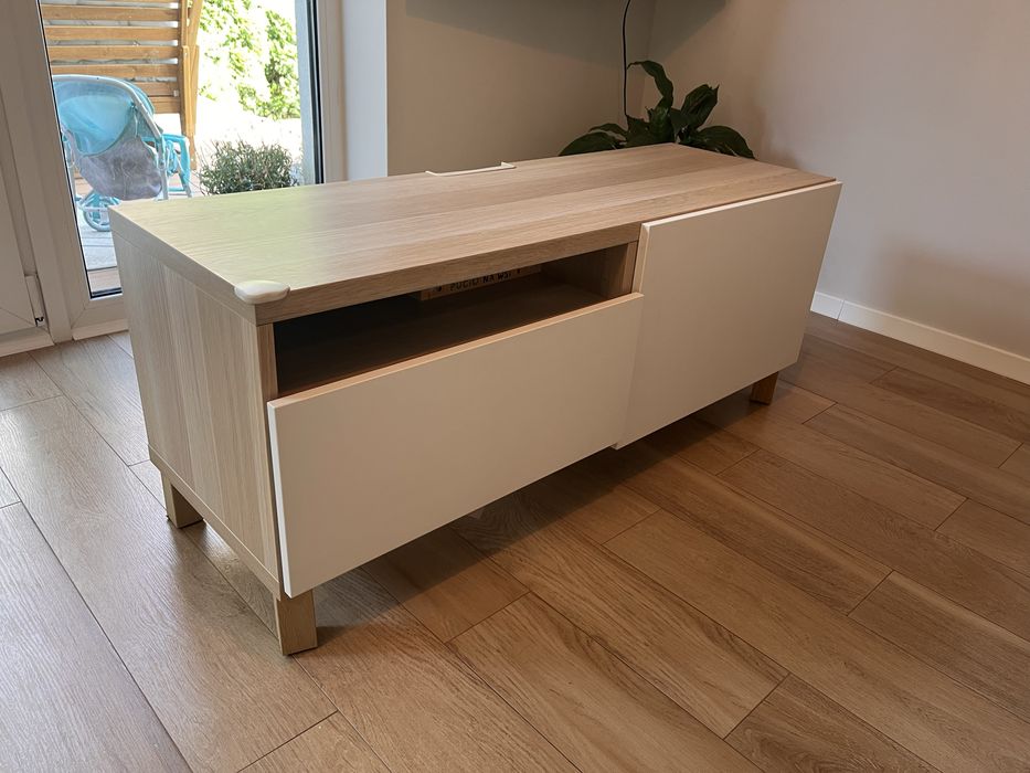 Szafka RTV z IKEA