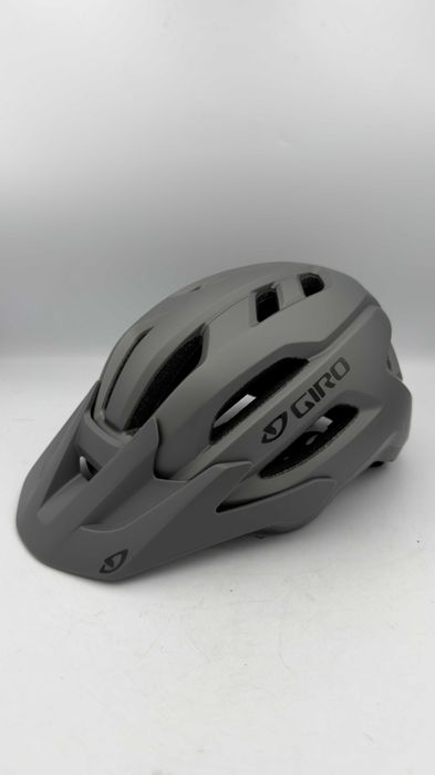 Powystawowy Kask Rowerowy Giro Fixture 2 Mips r. UNI (54-61cm)