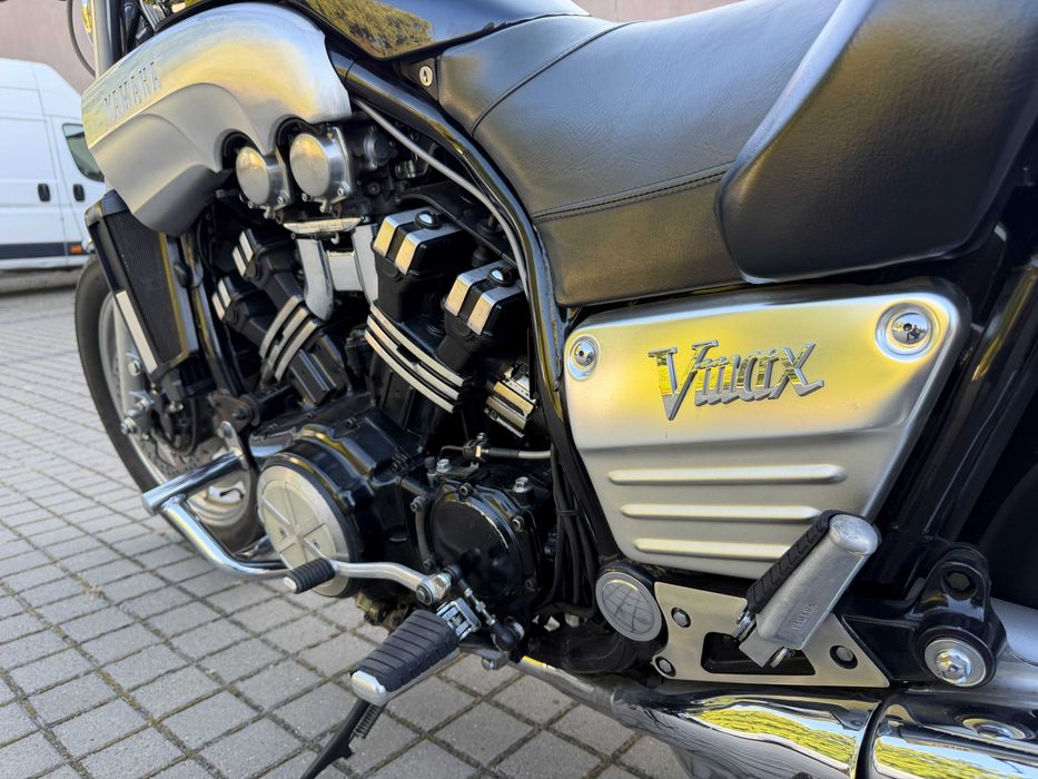 Yamaha V-MAX 1200