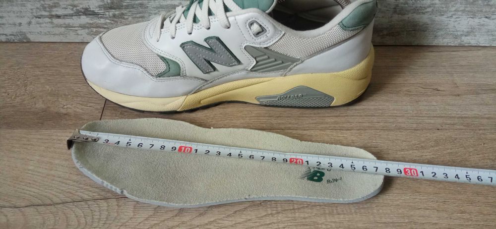 Кросівки New Balance 580.
