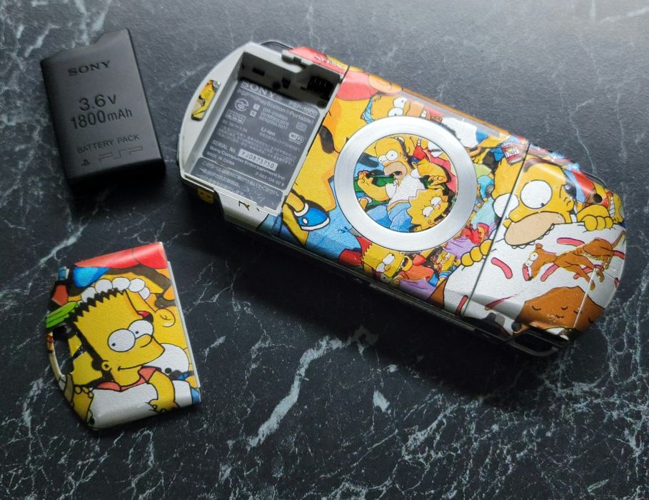Sony PlayStation Portable PSP-1000 FAT 32Gb Special Edition The Simpsons