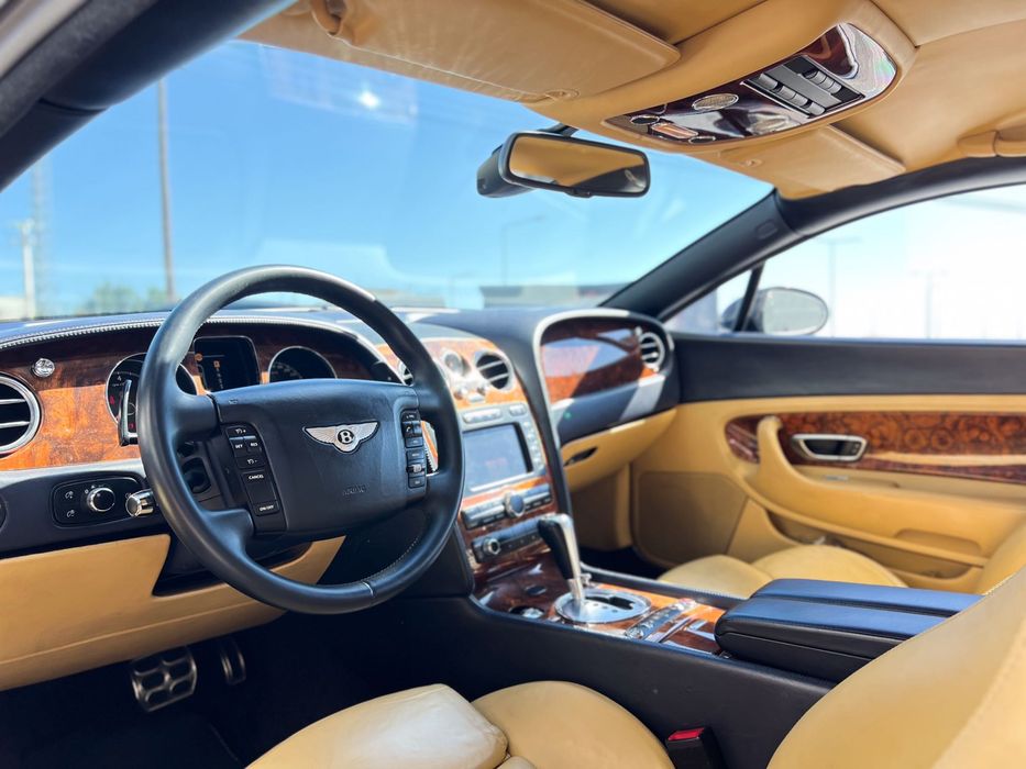 Bentley Continental GT foto 5