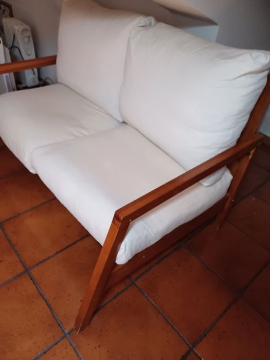 Sofá de 2 lugares