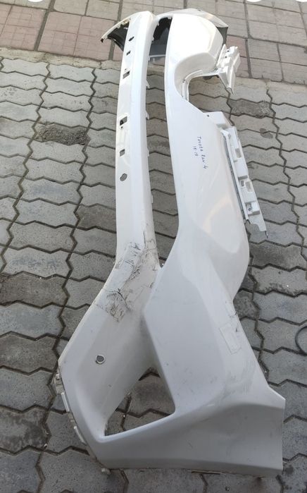 TOYOTA RAV-4 IV Накладка кришки багажника 1G4 12-