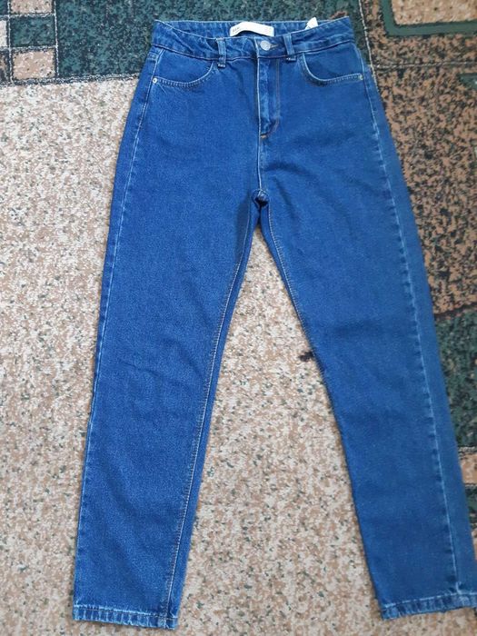 Продам жіночв джисові штани BSM