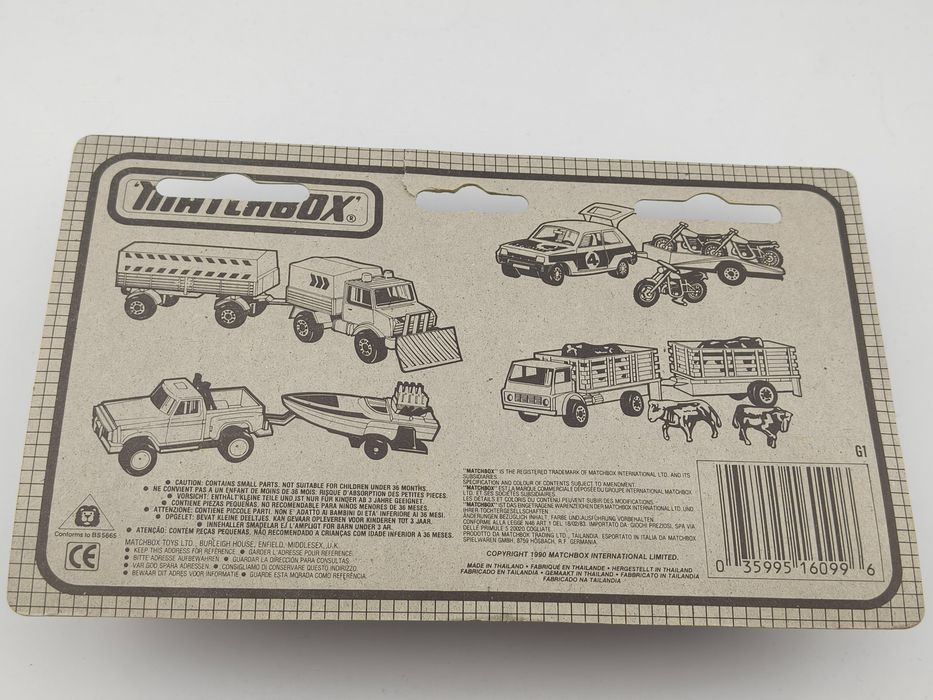 TP120 Matchbox Twin Pack Volkswagen Golf & Boat Trailer Boxed