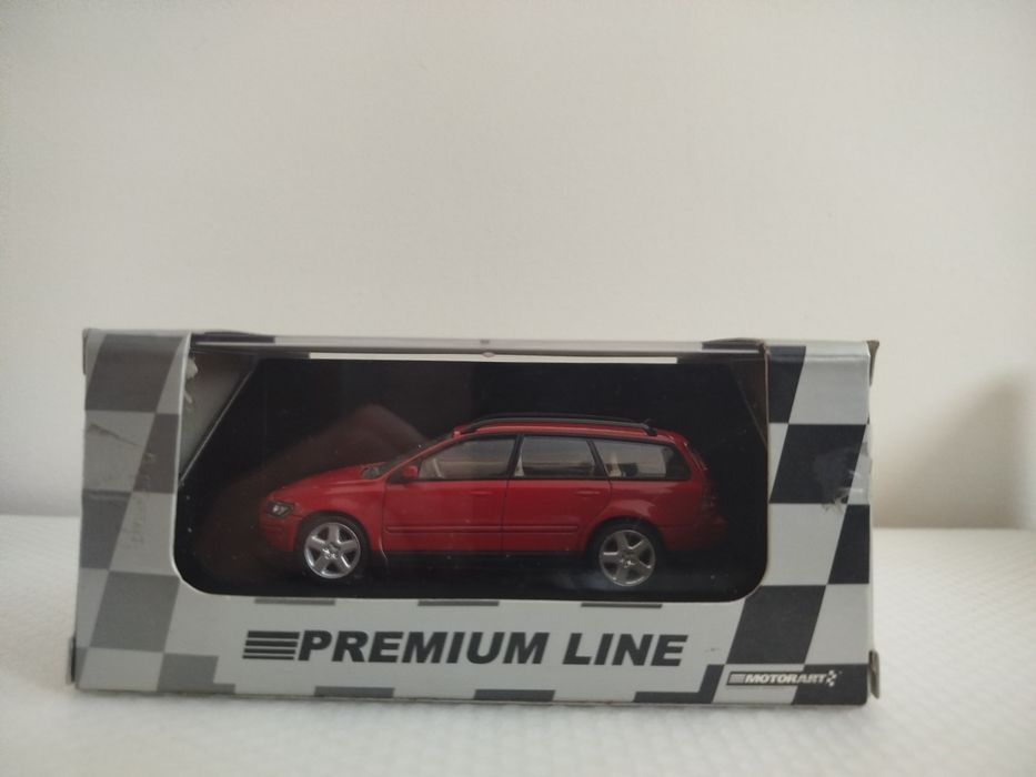 Miniatura Volvo V50 Nova 1/43