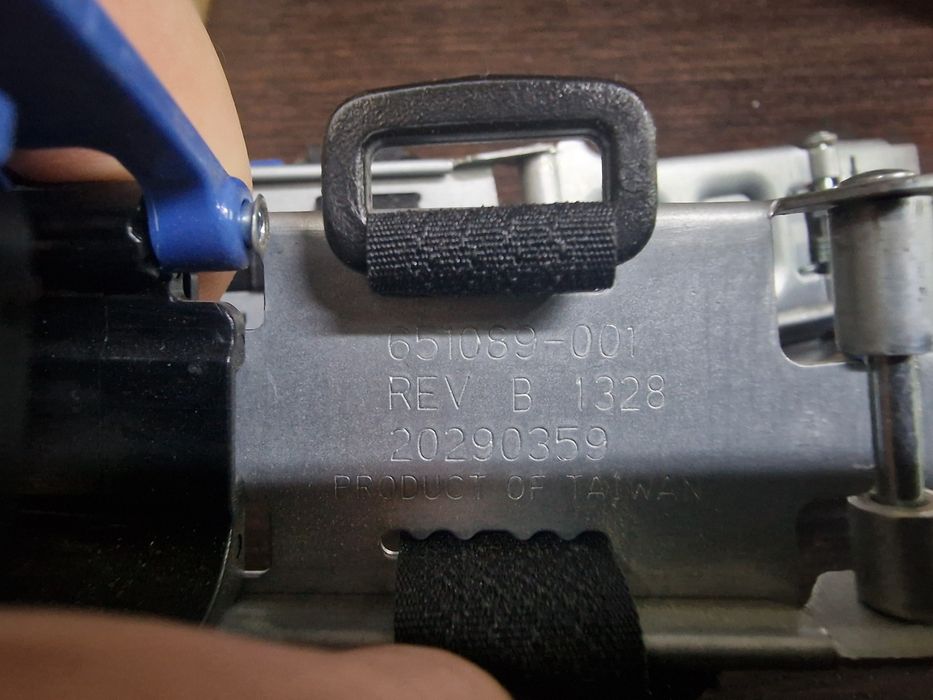 Кабель-менеджмент HP 1U (651089-001) для серверов ProLiant Gen8/Gen9