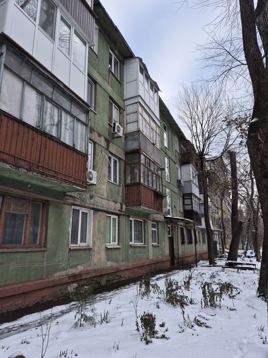 Продам 1но комн квартира 2/5эт Соцгород центр Восход Металлургический!