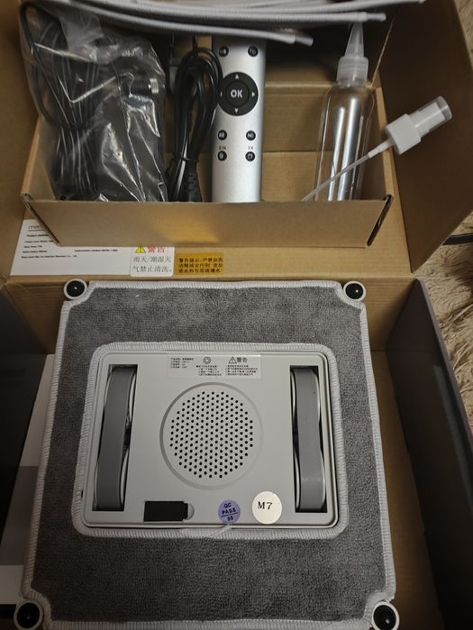 Робот для миття вікон