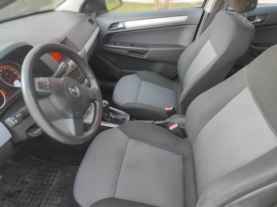 Opel Astra 1.6 benzyna