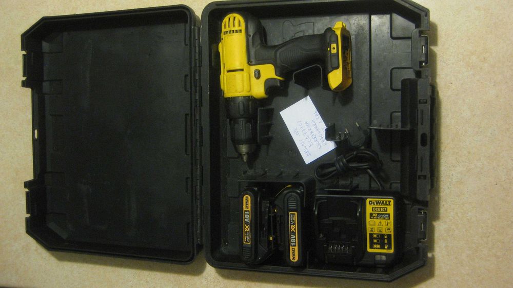 Wkrętarka DEWALT DCD771C2 18V
