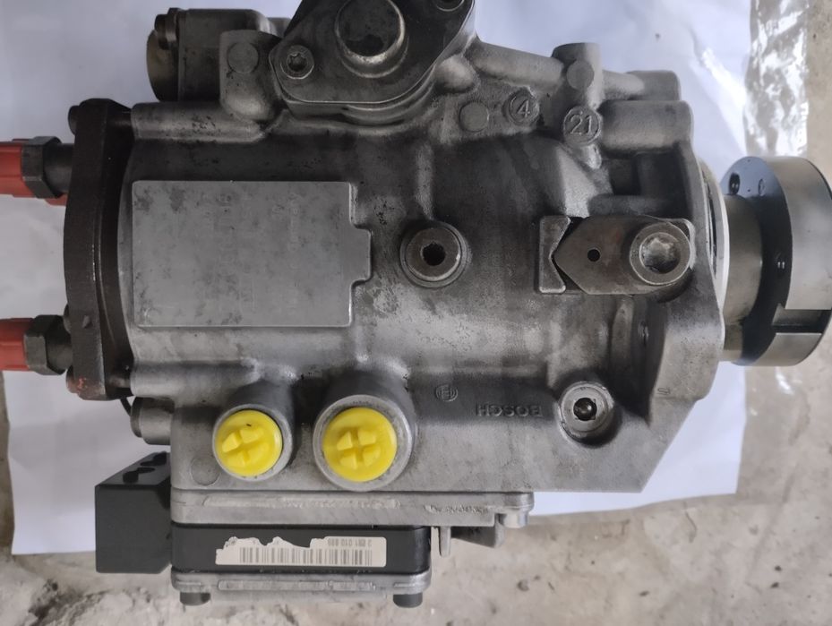 Топливний насос vp44