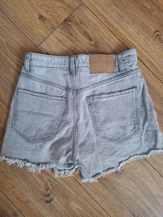 Szare krótkie spodenki szorty 34 XS sinsay