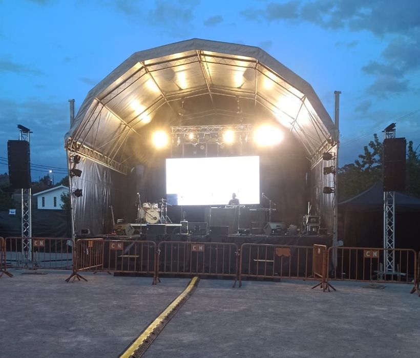 Aluguer de equipamento som e luz