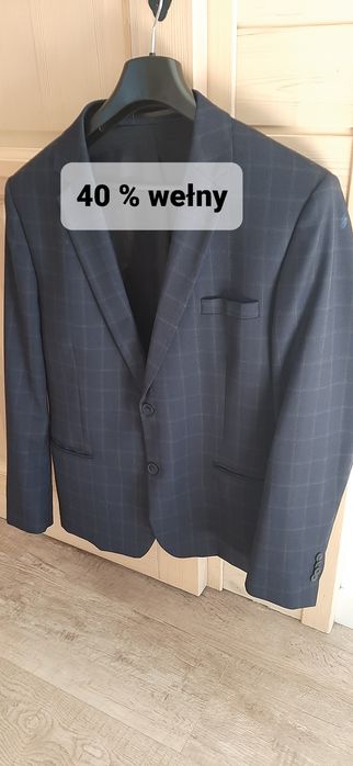 Elegancki garnitur męski 40%wełna