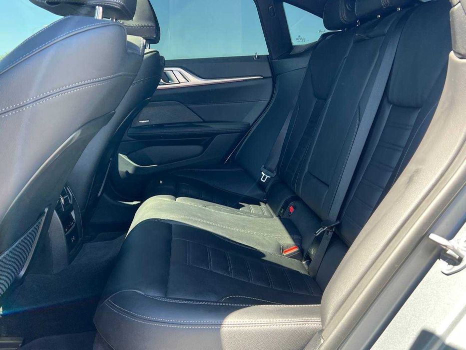 Bmw  I4     2022