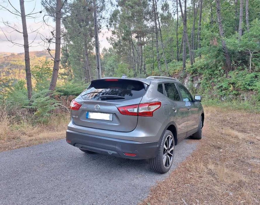 Nissan  Qashqai Tekna Premium 1.6 DCI 130CV "FULL EXTRAS"