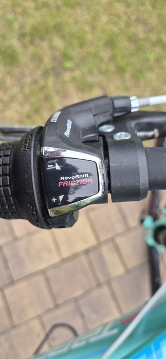 Rower młodzieżowy MTB Tabou Venom 26"