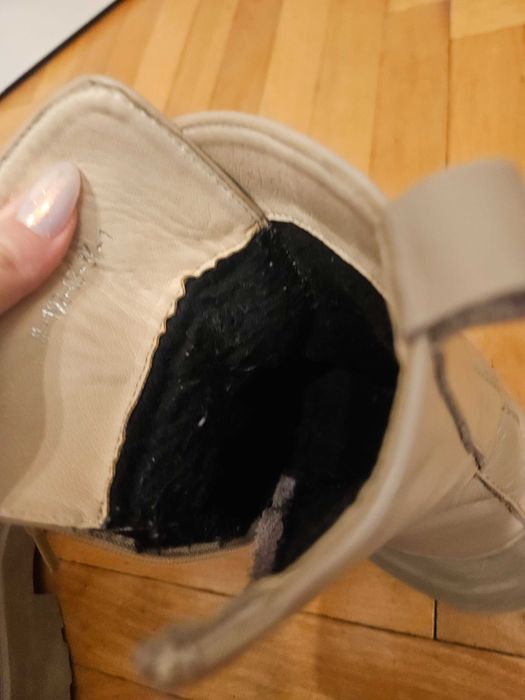 Trapery/ botki skórzane beżowe