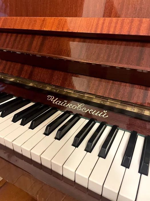 Pianino Czajkowski 600zł