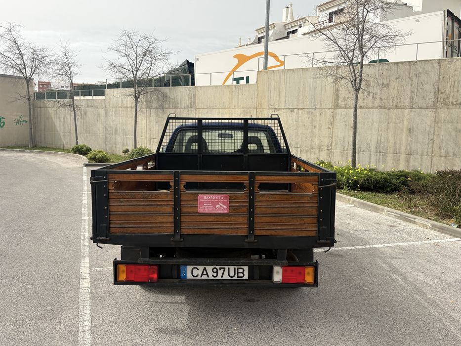 Mitsubishi L200 poucos kilometros