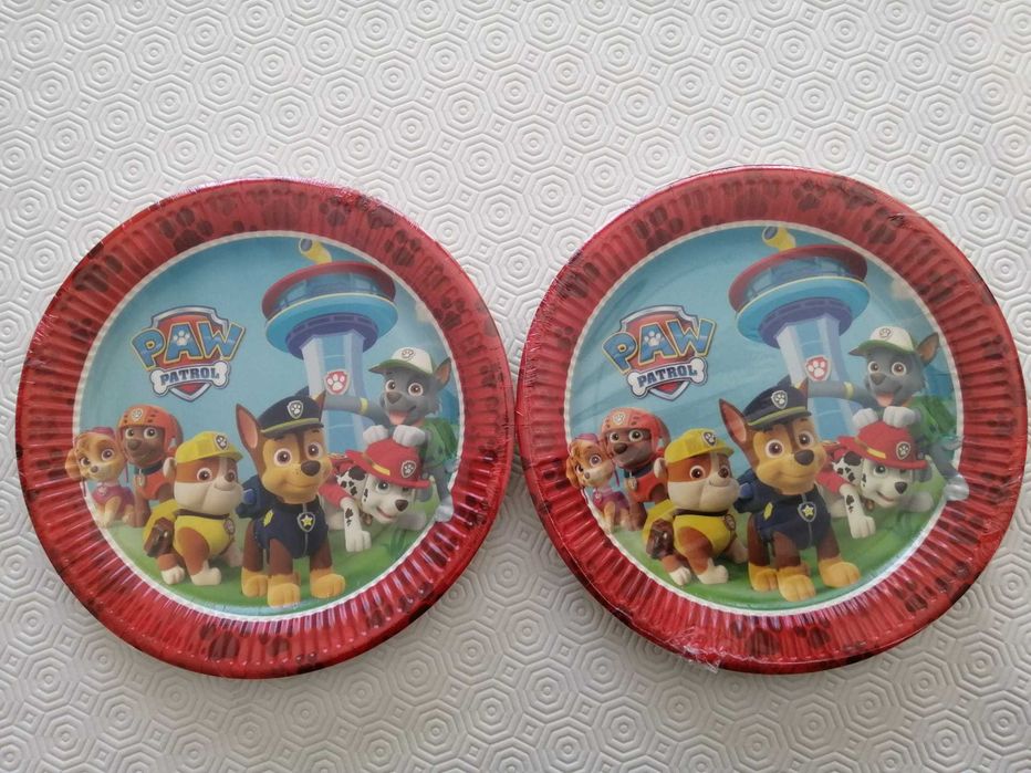 16 Paw Patrol Birthday Plates - New/Sealed