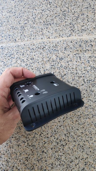 Controlador Painel Solar 12V Autocaravana