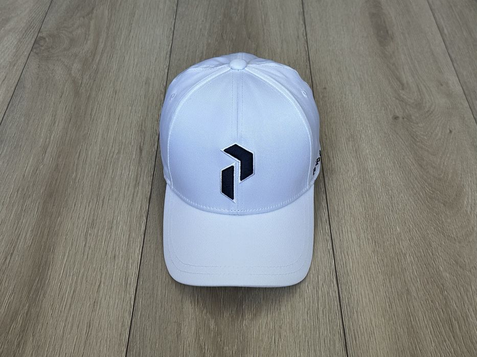 Кепка бейсболка Peak Perfomance