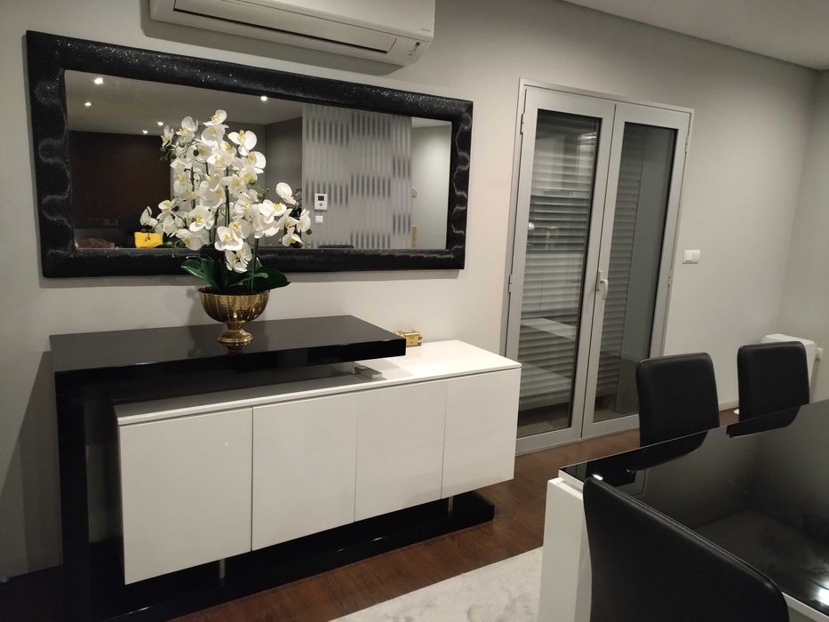 Mobília Sala Junto/Separado (Sofá, Mesa, Cadeiras, Móveis, Espelhos..)